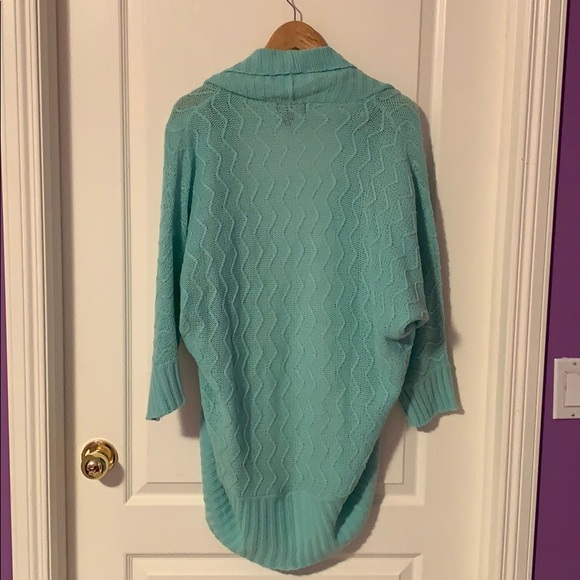 Cardigan - Picture 2 of 2